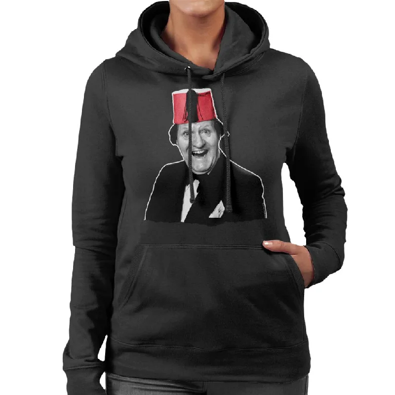 Special Offer simple hoodieTV Times Comedian Tommy Cooper 1978 Women's Hooded Sweatshirt