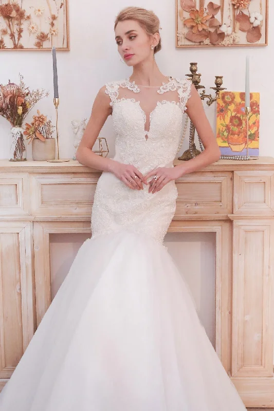 Blowout Deals romantic dressSleeveless Mermaid White Lace Long Wedding Dress