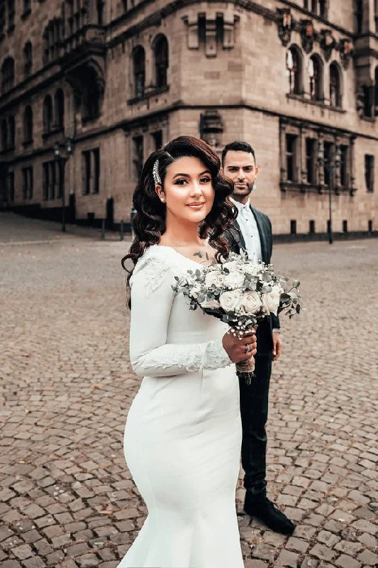 Discount Extravaganza Mermaid Wedding Dress Long Sleeves Satin Bridal Gowns