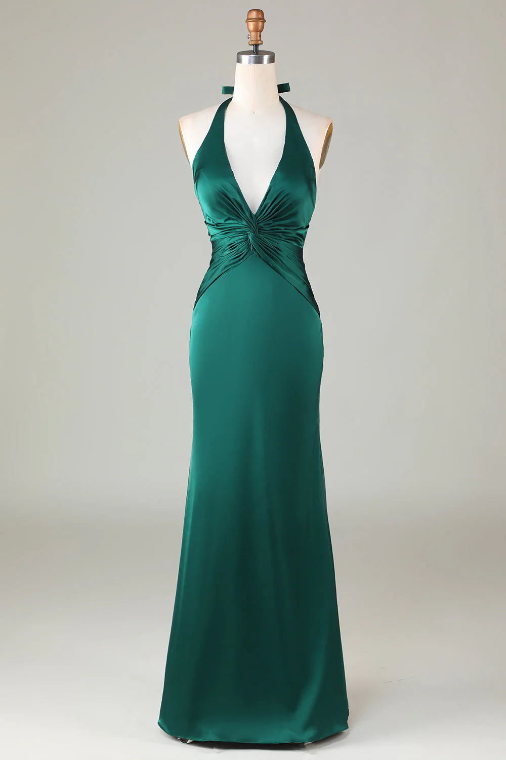 Great Bargains form-fitting dressTrumpet V-Neck Halter Ruched Satin Bridesmaid Dress