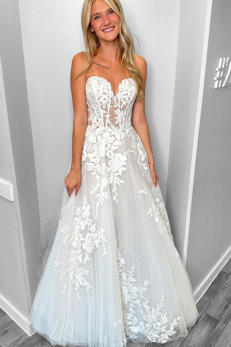 One-DAY Sale party-ready dressSweetheart Strapless Lace Appliques A-Line Wedding Dress One-DAY Sale party-ready dressSweetheart Strapless Lace Appliques A-Line Wedding Dress