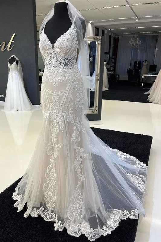 Don't Miss romantic dressV-Neck Sleeveless Backless Mermaid Lace Wedding Dress