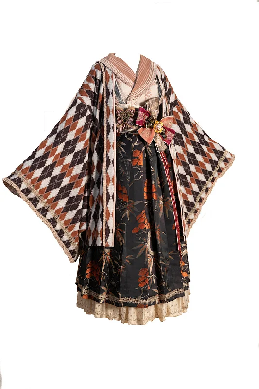 lattice coat