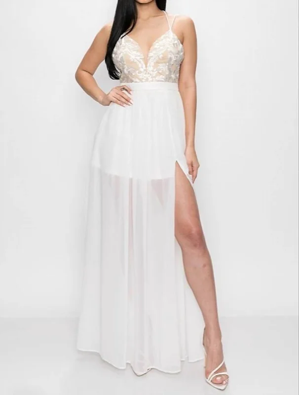 Buy Now fitted cocktail dressMaxi Dress in Off White