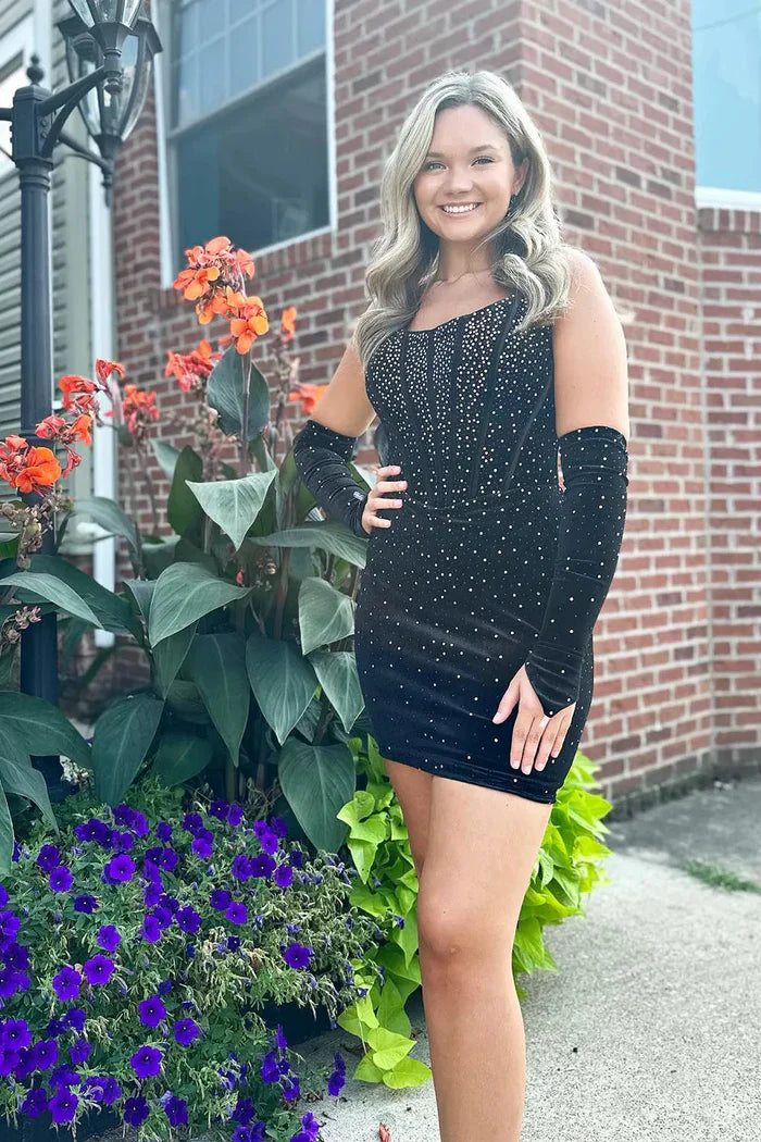 Sale Event party-ready dressChic Fitted Bateau Spaghetti Straps Beaded Velvet Homecoming Dress