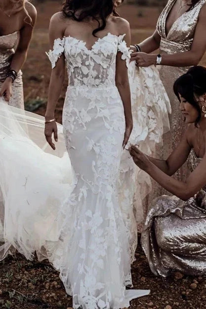 Last Chance relaxed fit dressLace Wedding Dress Sweetheart Off-Shoulder Wedding Dress