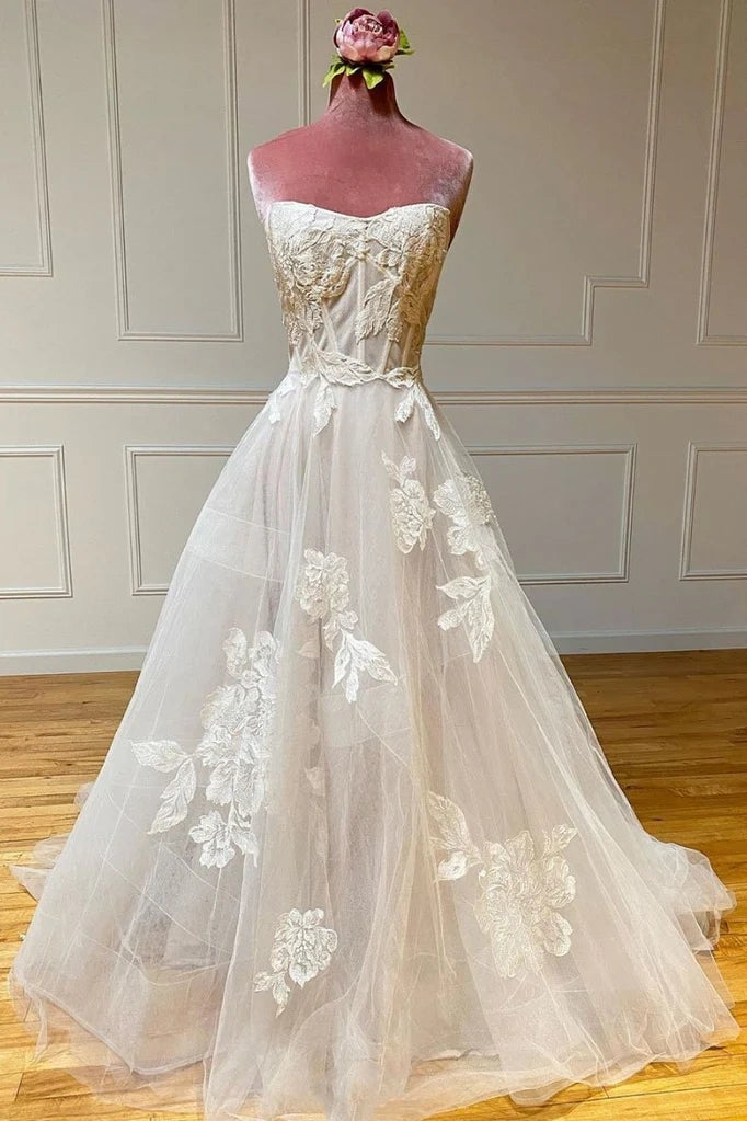 Super Bargain elegant evening dressSheer Tulle A-Line Strapless Floral Wedding Dress Super Bargain elegant evening dressSheer Tulle A-Line Strapless Floral Wedding Dress