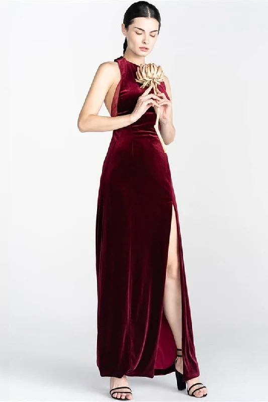 Final Sale casual evening dressColumn Burgundy Velvet Dress with Slit