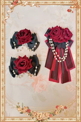 KCs+a pair of hair pins (free size)