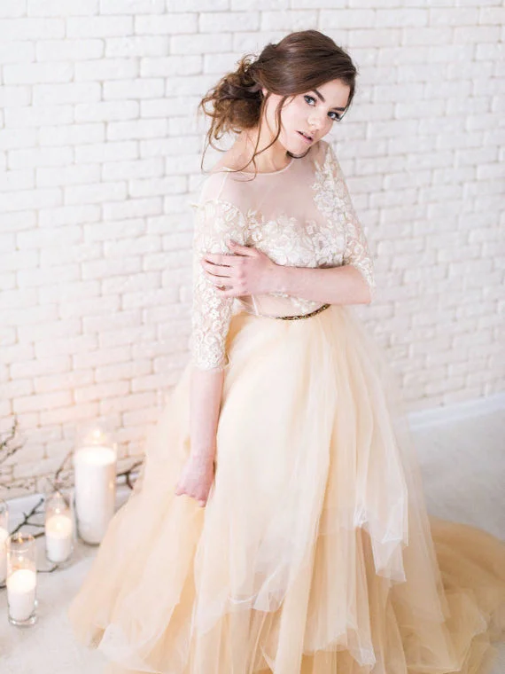 Great Bargains Lace Wedding Dresses A-line Scoop Sweep/Brush Train Sexy Bridal Gown JKW132