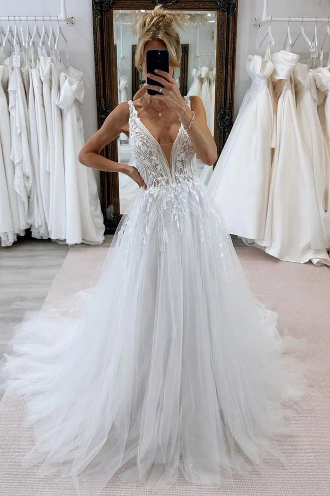 Huge Discounts ashionable dressLow V-Neck Backless Tulle A-Line Appliques Wedding Dress Huge Discounts ashionable dressLow V-Neck Backless Tulle A-Line Appliques Wedding Dress