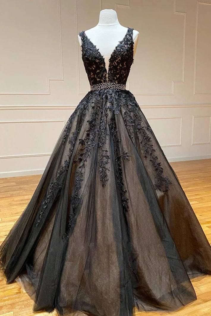 Referral Discount vintage-inspired dressElegant Tulle A-Line V-Neck Sleeveless Appliques Prom Dress