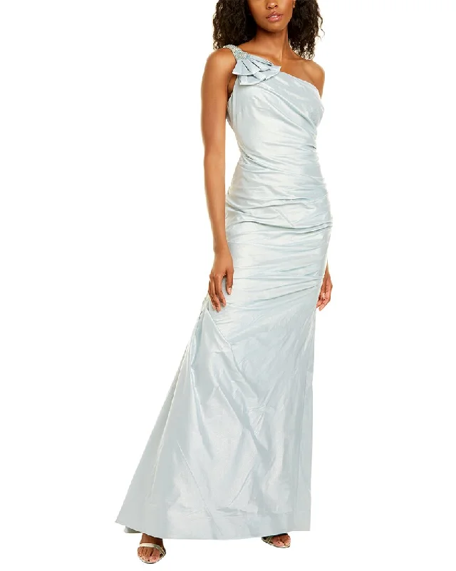 Don’t Miss Out flowy evening dressTeri Jon by Rickie Freeman Metallic Gown