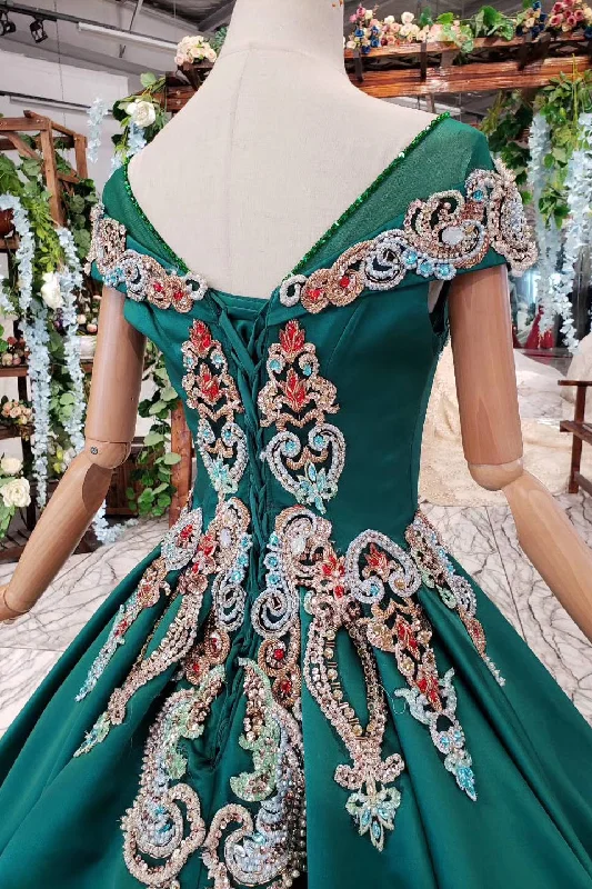Get It Before It’s Gone Luxury Green Round Neck Short Sleeves Prom Dresses with Beading