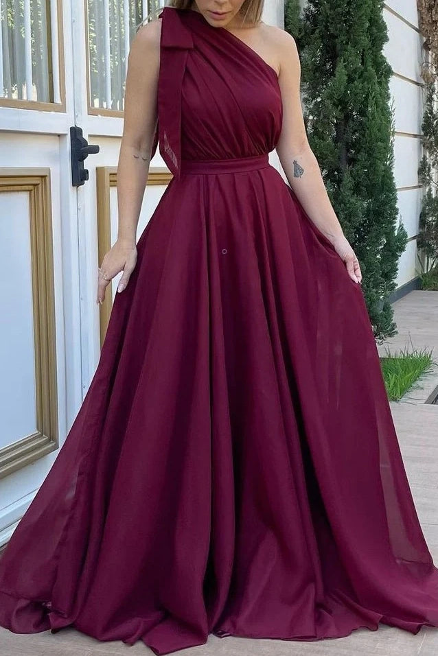 Act Now relaxed fit dressChiffon One Shoulder Sleeveless A-Line Bridesmaid Dress