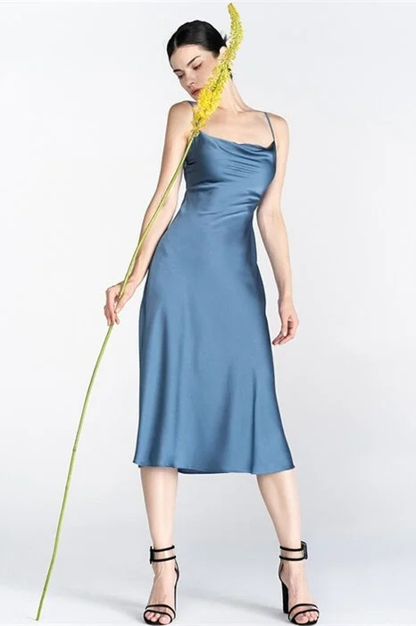 Hurry In v-neck dressMisty Blue Midi Slip Dress