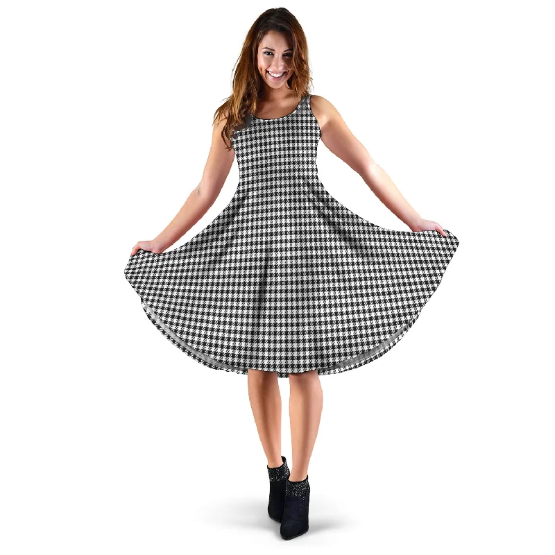 Discount Days Shepherd Tartan Sleeveless Midi Womens Dress