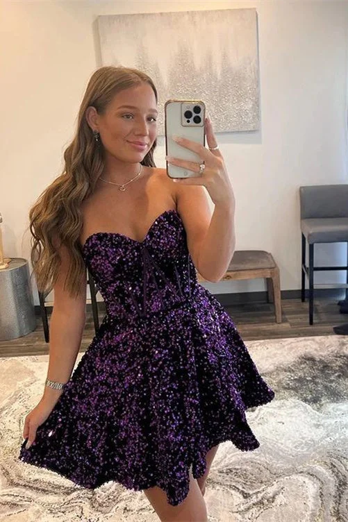 Year-End Sale winter dressA-Line/Princess Sweetheart Sleeveless Short Homecoming  Dresses