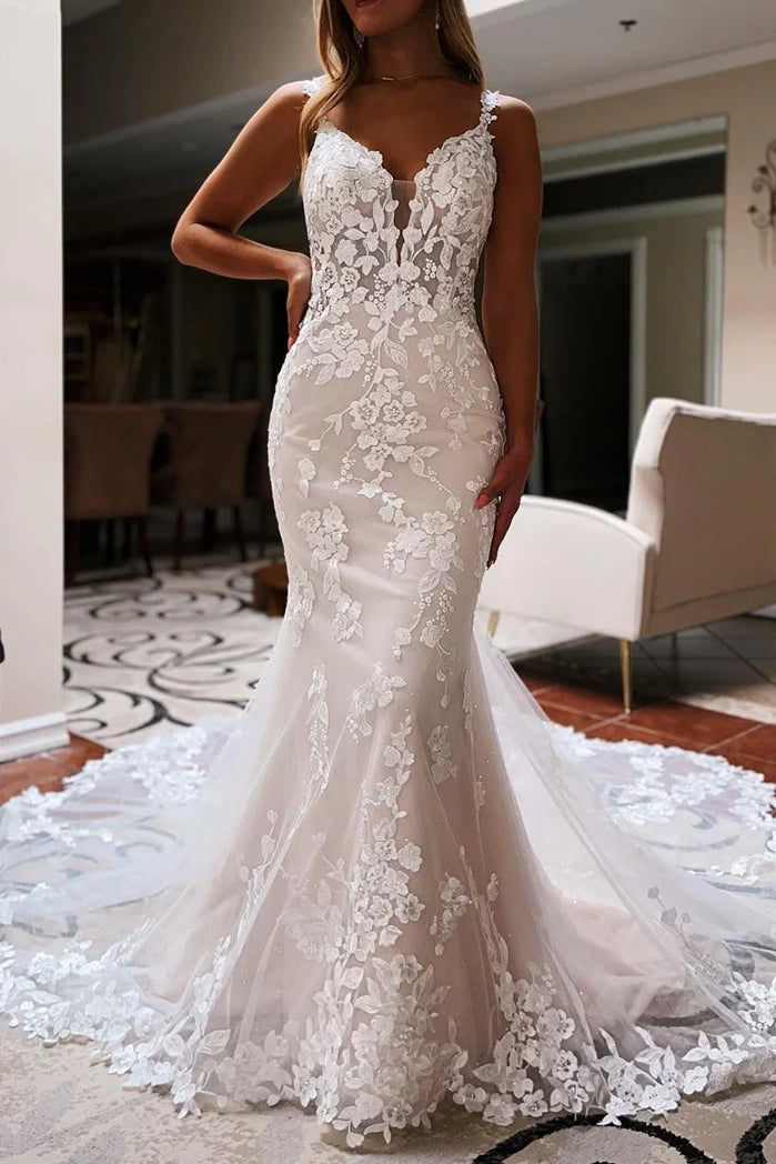 Discount Mania long-sleeve floral dressLow V-Neck Sleeveless Lace Appliques Long Wedding Dress