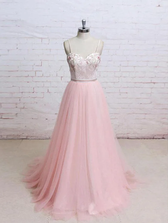 Deep Discounts Chic Prom Dresses A Line Spaghetti Straps Sweetheart Chic Embroidery Lace Prom Dress JKL1587